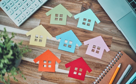 任意売却とリースバックの違いは？併用できるケースと利用の手順を徹底解説