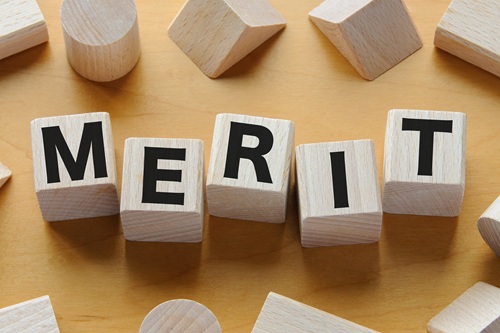 一戸建て（一軒家）を選ぶメリットは何でしょうか