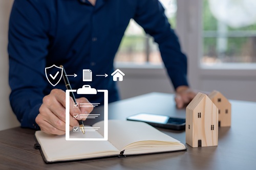 傾斜地に家を建てる際の注意点を解説します