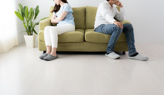 【みんなの声】義実家に行きたくない！義実家との距離感と対処法を解説
