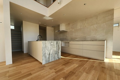 【つくば市】光と風を整える住まい（出典：(株)高野工務店）