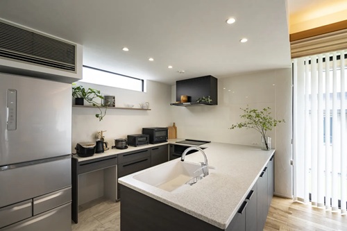 【46坪/３LDK】柔らかな光とともに（出典：(株)善匠）