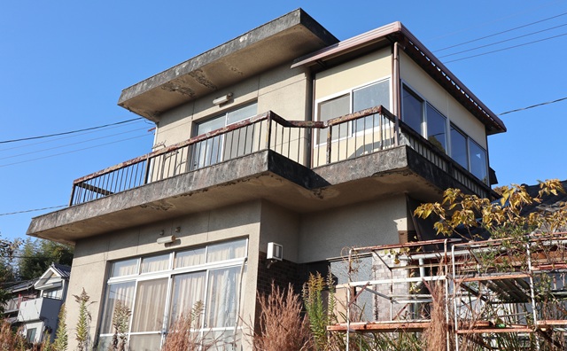将来的に利用する予定がない空き家は早く手放したいところです