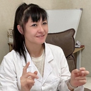 望月 紗貴