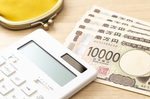 大学生の一人暮らしではいくらかかるのでしょうか