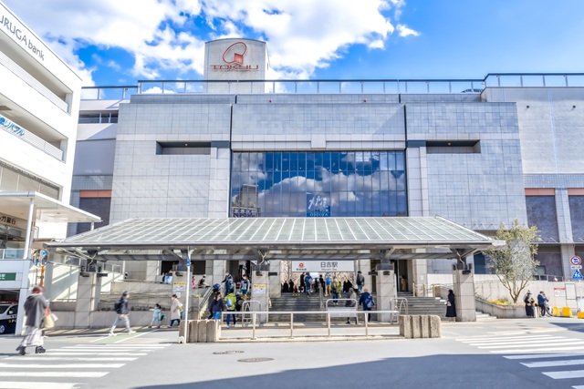 グリーンラインの終点・始発駅です