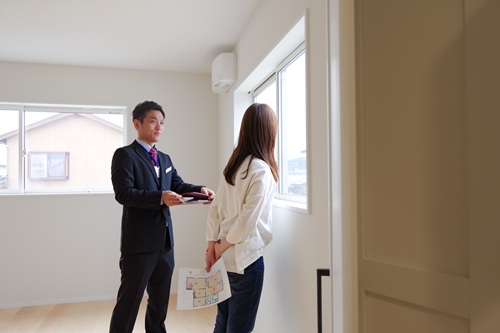 社会人の女性が重視した部屋探しの条件とは?
