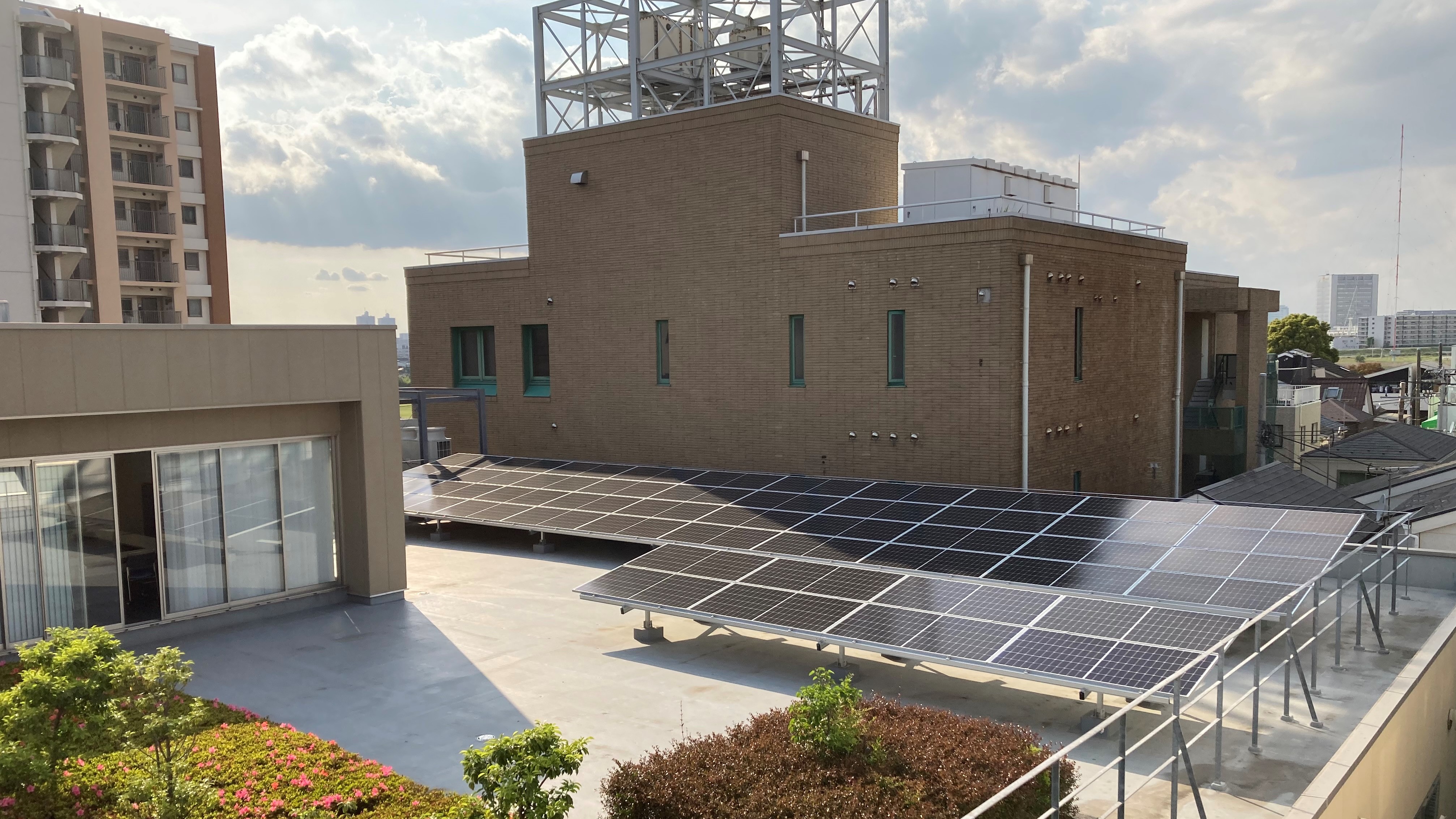 太陽光発電パネル