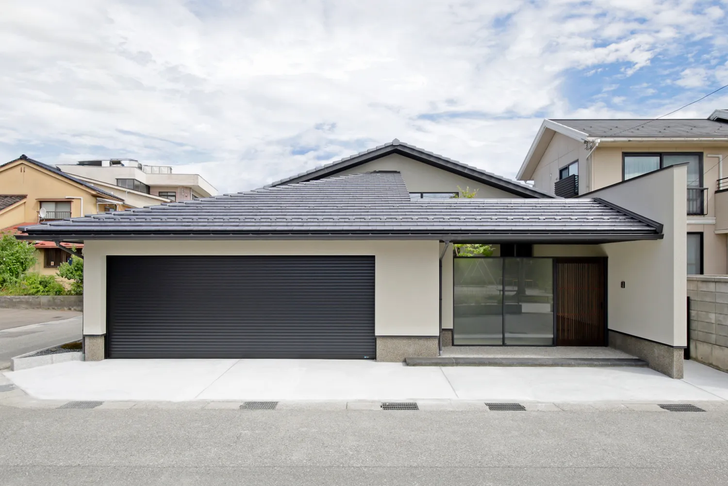 アットホーム】富山市上飯野新町の土地探し 「70坪以上の住宅用地から 