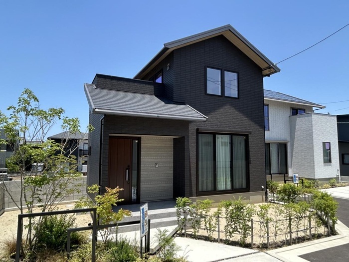 アットホーム】ミサワホームタウン妻鳥II[3917889702]四国中央市の