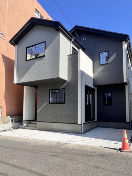 アットホーム】鹿児島市の新築一戸建て・中古住宅 駐車場スペース2台 