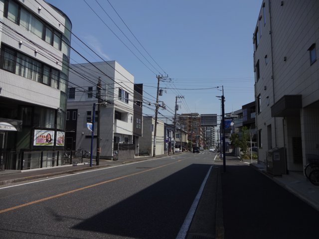 新川崎駅への道（慶應義塾大学矢上キャンパス）