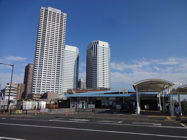 新川崎駅（慶應義塾大学矢上キャンパス）