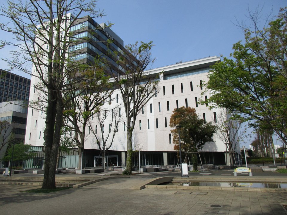 キャンパス入口（帝京平成大学中野キャンパス）