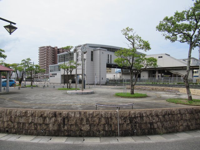 新飯塚駅東口（近畿大学福岡キャンパス）