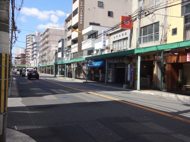 JR茨木駅前商店街（立命館大学大阪いばらきキャンパス）
