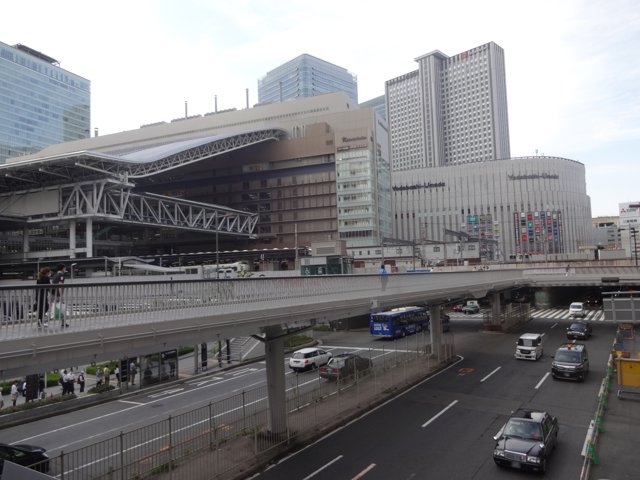 大阪駅（立命館大学大阪梅田キャンパス）