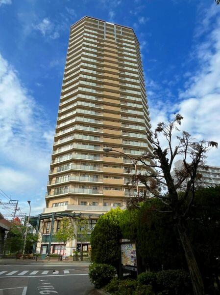 ザ・宝塚タワーの建物情報/兵庫県宝塚市南口2丁目｜【アット