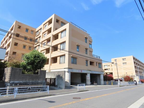 東急ドエル横浜ヒルサイドガーデン四番館の建物情報 神奈川県横浜市保土ケ谷区法泉１丁目 アットホーム 建物ライブラリー 不動産 物件 住宅情報