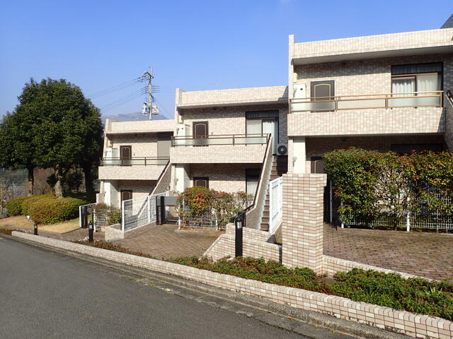 ファシレ湯布院弐番館の外観