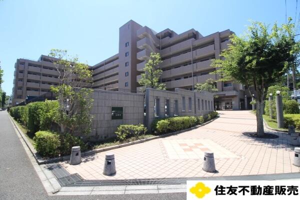 ファミールヒルズ港南台壱番館の建物情報 神奈川県横浜市港南区港南台９丁目 アットホーム 建物ライブラリー 不動産 物件 住宅情報