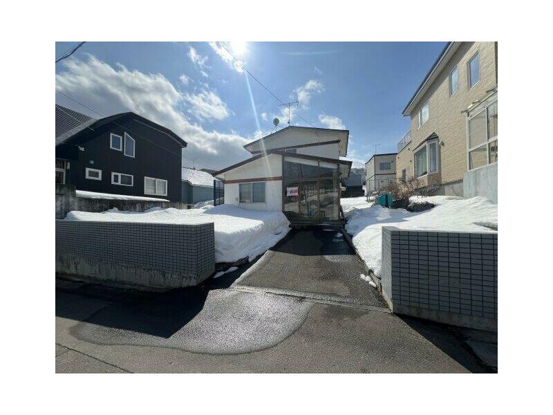 Otaru City, Sachi 4-chome (Otaru Station) 2-story 4LDK