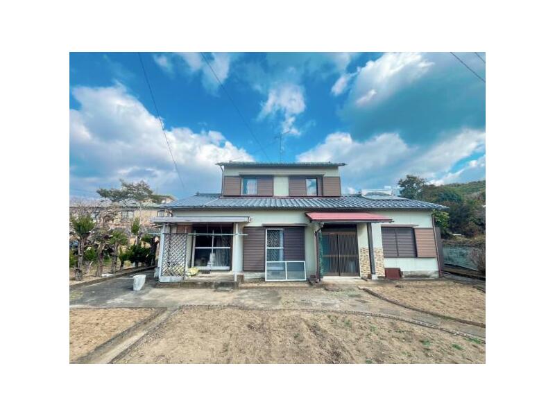 Oita City, Oaza Kamitotsugi Ootou (Takenaka Station) 2-story 6DK