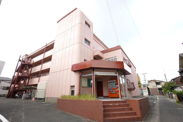 アットホーム 北九州市小倉南区 若園2丁目 4階 3dk 提供元 株 ナビエスト 北九州市小倉南区の賃貸マンション アットホーム 北九州市小倉南区 若園2丁目 4階 3dk 提供元 株 ナビエスト 北九州市小倉南区の賃貸マンション