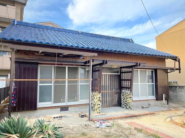 アットホーム 常滑市 新田町３丁目 榎戸駅 平屋建 ４ｓｄｋ 常滑 市の中古一戸建て 提供元 株 タクミハウス 一軒家 家の購入