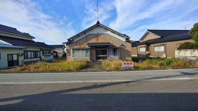 Cheap house for sale in Shimoniikawa, Toyama