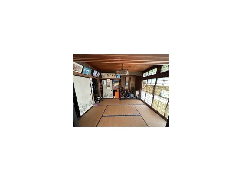 Gyoko-da, Shibukawa-shi, Hokkaido (Shibukawa Sta.) Single story house, 5DK

1.5 million yen