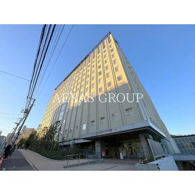 日本医科大学付属病院 距離：905m
