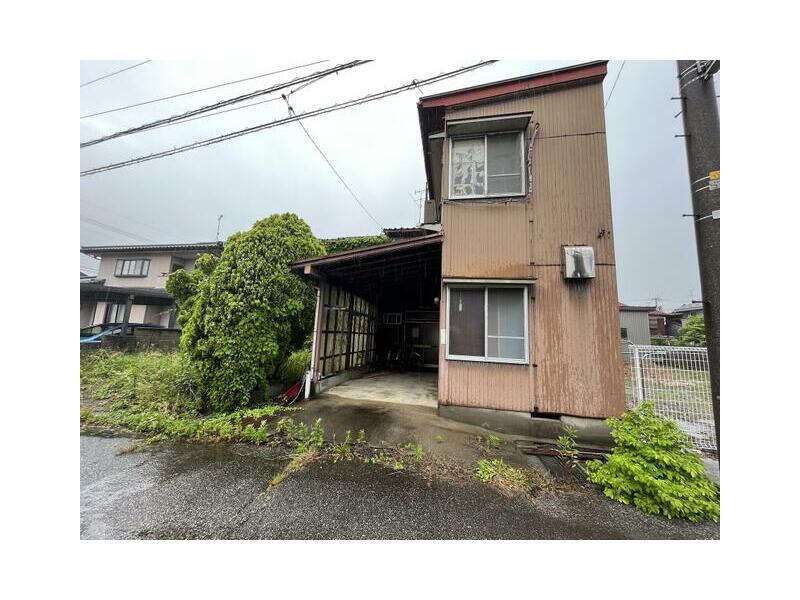 Takaoka City, Nomura (Etchu Nakagawa Station) 2-story building 5K