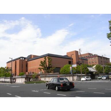 私立同志社大学今出川キャンパス 距離:2,115m