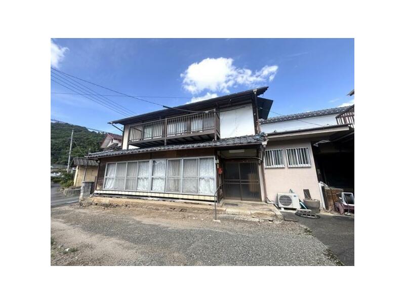 Yoshizawa, Kai city (Ryuoh station) Single story building, 7DK

4,400,000 yen