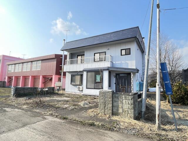 Cheap house for sale in Akabira, Hokkaido