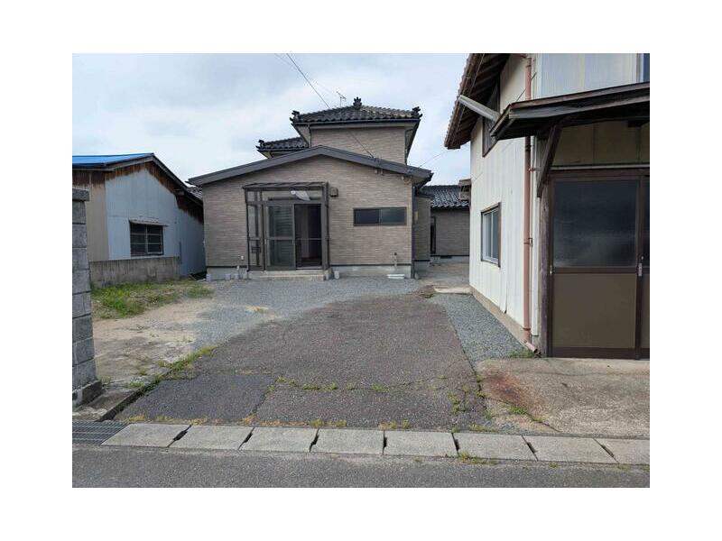 Sakata City, Shinbori Aza Maeoka (Aoyama Station) 2-story 7DK