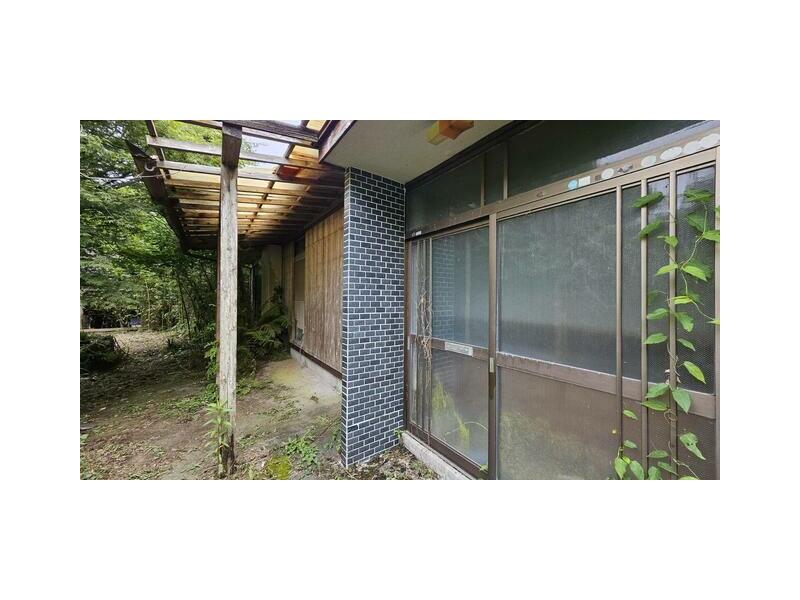 Shimoyamada, Kawabe-cho, Minami-Kyushu-shi, Kyusyu Single-story house, 5K

350000 yen