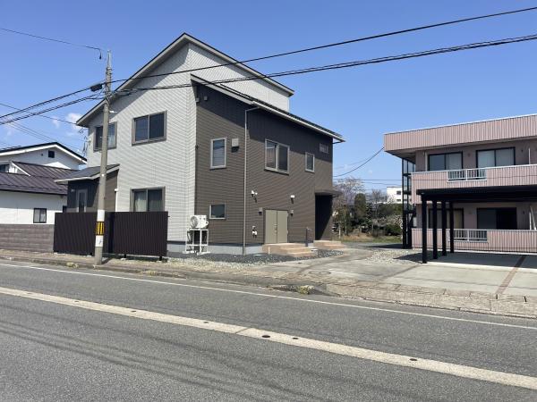 Cheap house for sale in Nagai, Yamagata