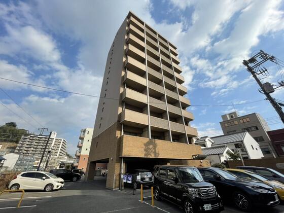 アットホーム 広島市西区 己斐本町1丁目 西広島駅 8階 1dk 提供元 株 良和ハウス 紙屋町店 広島 市西区の賃貸マンション アットホーム 広島市西区 己斐本町1丁目 西広島駅 8階 1dk 提供元 株 良和ハウス 紙屋町店 広島 市西区の賃貸マンション
