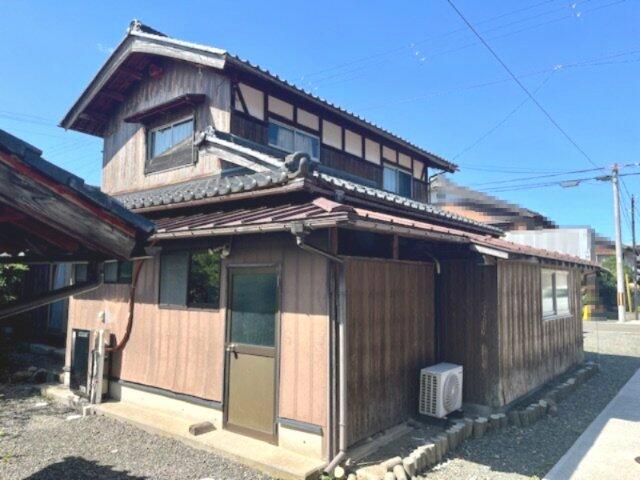 Cheap house for sale in Nagahama, Shiga