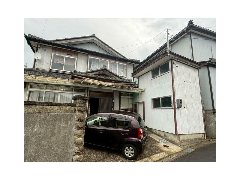 Tsuruoka City, Konawato, Hamada (Konawato Station) 2-story 8DK