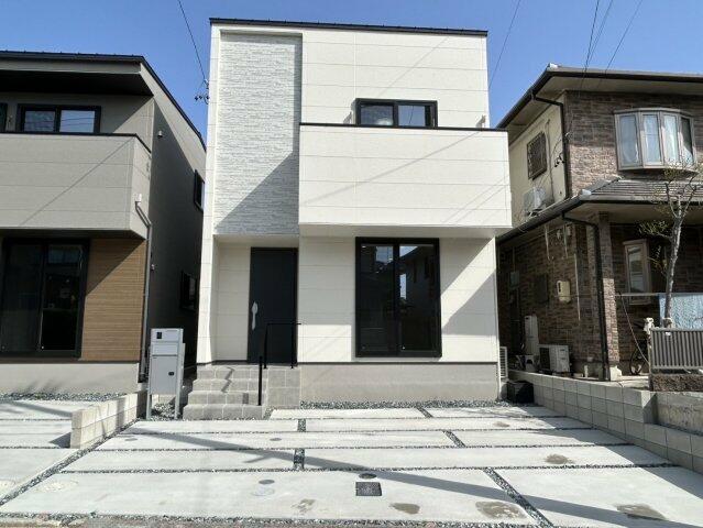 裏から見た現代住宅 ホームズ】【ダイワハウス】まちなかジーヴォ旭区新森II 2号地