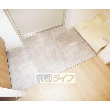 広い玄関です。