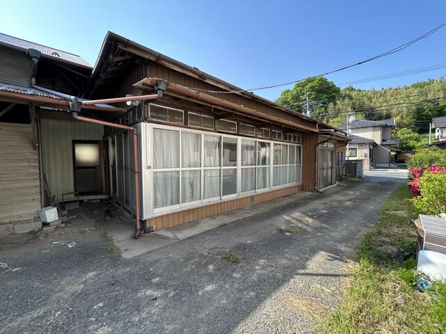 アットホーム】登米市 東和町米谷字日面（柳津駅） 平屋建 4DK