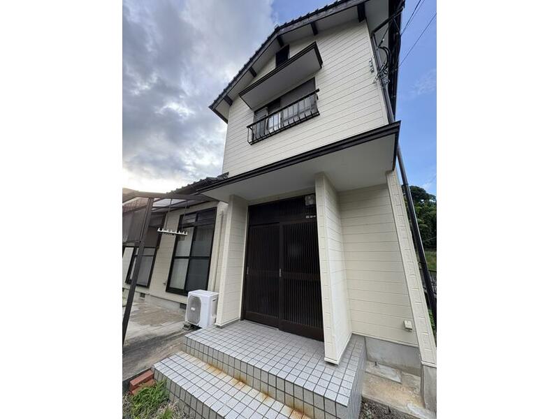 Karatsu City, Kanda (Karatsu Station) 2-story 5DK