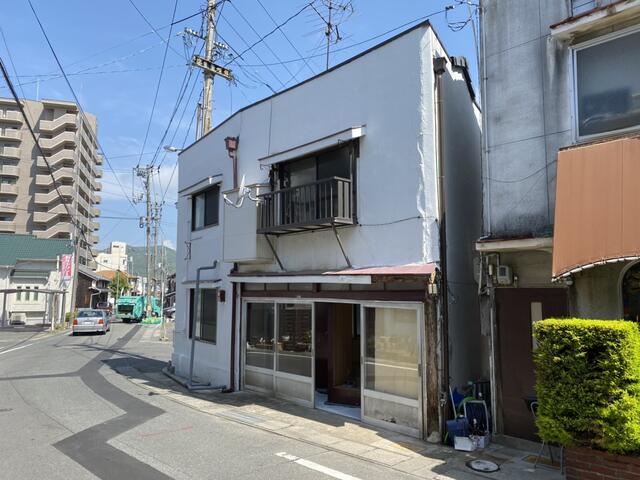 アットホーム 岡山市東区 西大寺中１丁目 西大寺駅 ２ｋ 提供元 株 モアスマ 岡山市東区の賃貸一戸建て 6973493841