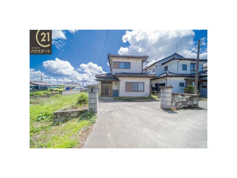 Sakura City, Ujiie (Ujiie Station) 2-story 5DK