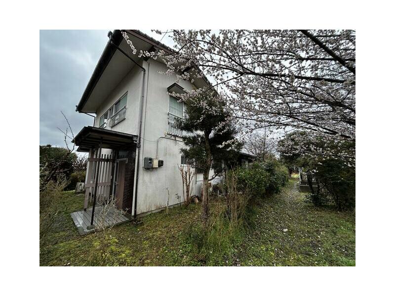 Iwakuni City, Kuga-cho (Kuga Station) 2-story building 5DK