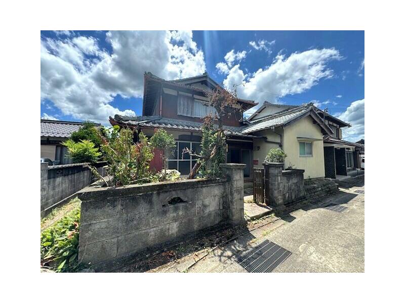 2F 6DK in Tanigawa, Yamanan-cho, Tamba-shi, Tamba

900,000 yen